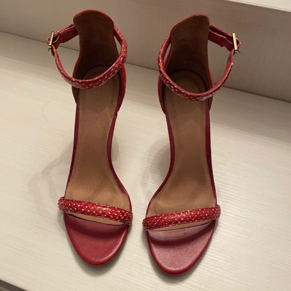 Strappy pumps, leather straps, suede heel. Deep red color, 85 mm heel.